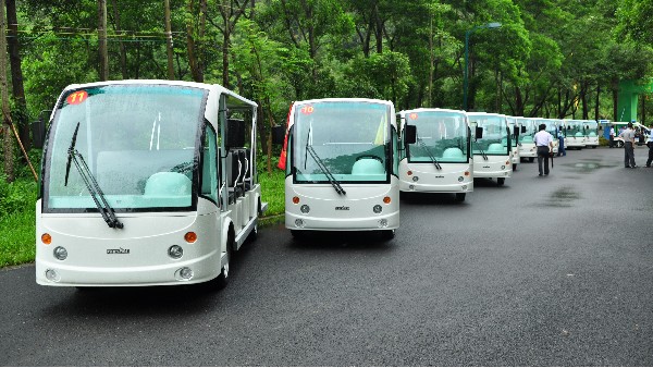 為什么旅游景區(qū)都選購電動觀光車呢？