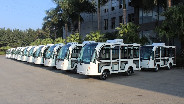 電動(dòng)觀光車是越來(lái)越多客戶的選擇